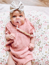 Load image into Gallery viewer, Custom Name Clip