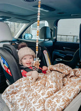 Load image into Gallery viewer, Custom OSH Clip